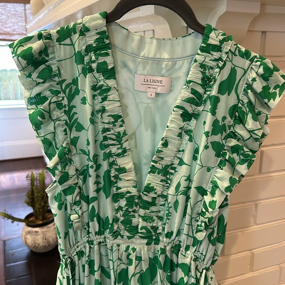 La Ligne Floral Ruffle Shoulder Sleeveless Cotton & Silk Voile Dress - Picture 3 of 6